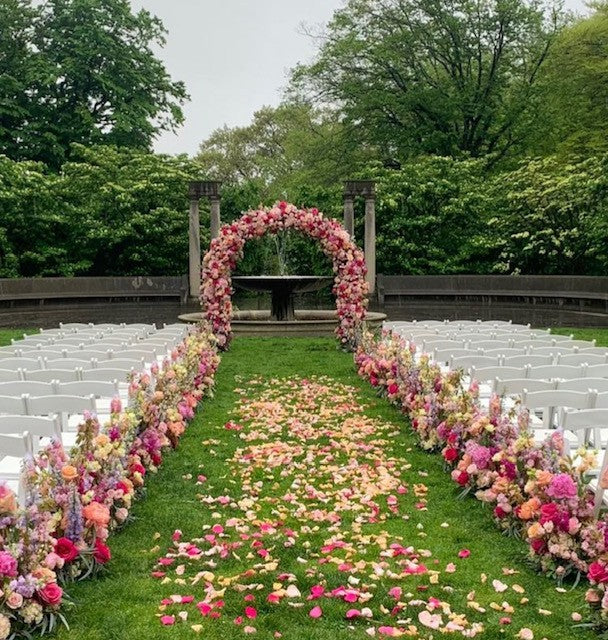 Wedding Flowers by Month: What's Actually in Season in Westchester