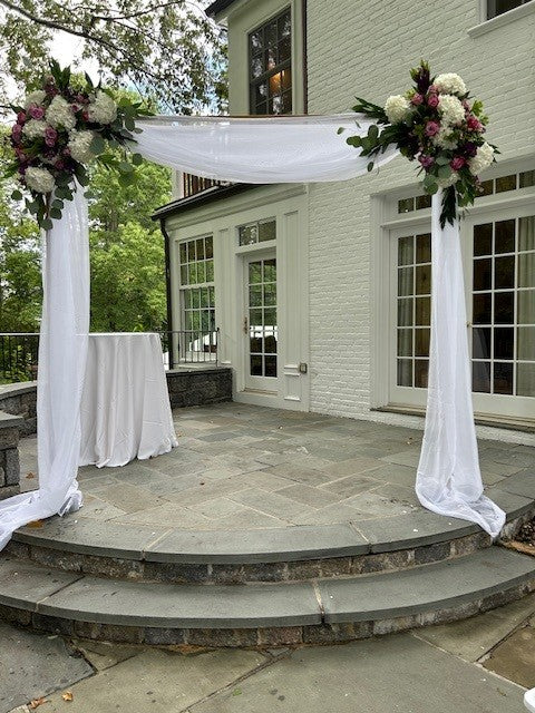Intimate home wedding floral arrangement in Westchester, designed by Perennial Gardens Bedford